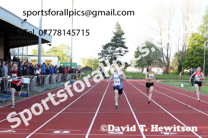 200 metres, 2021 North East Grand Prix No. 2, Monkton, Wednesday, May 19th. Photo: David T. Hewitson/Sports for All Pics